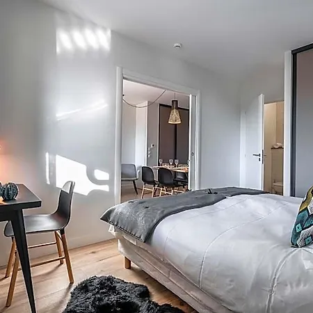 Aparthotel La Grange Des Peres