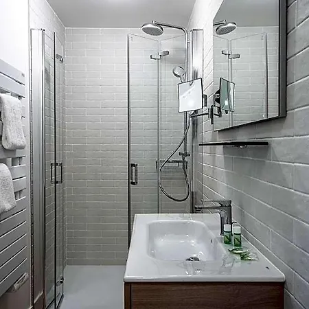 La Grange Des Peres 4*