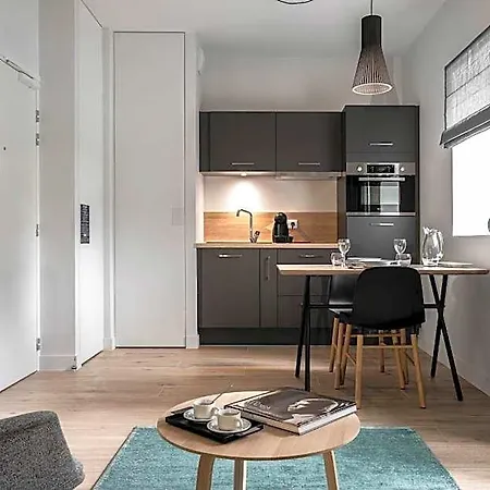 Aparthotel La Grange Des Peres